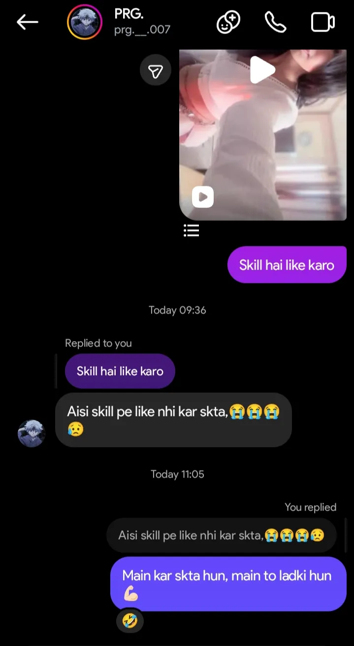 Customer wearing bracelet set