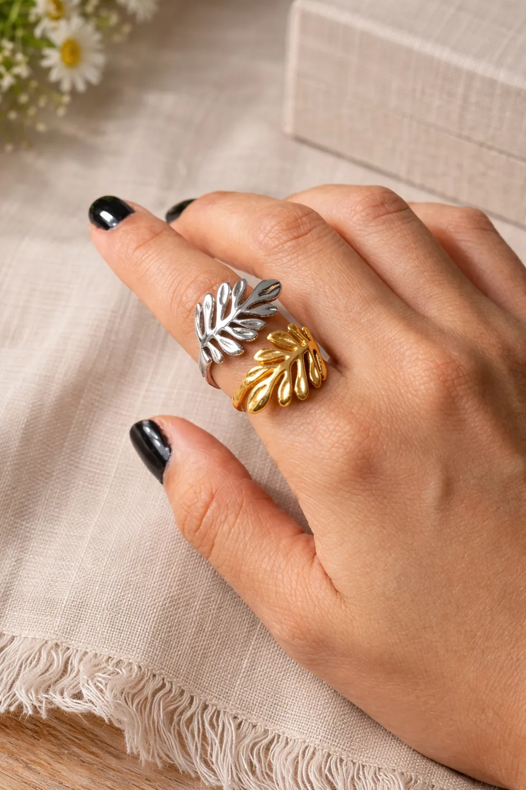 Two Tone Leaf Ring